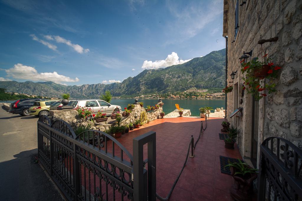 Apartments Villa Ferri Kotor Extérieur photo
