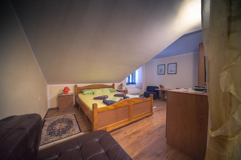 Apartments Villa Ferri Kotor Extérieur photo